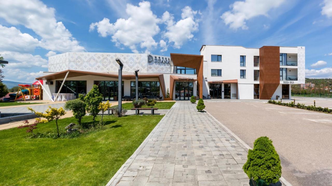 Hotel Dijana Пірот Екстер'єр фото